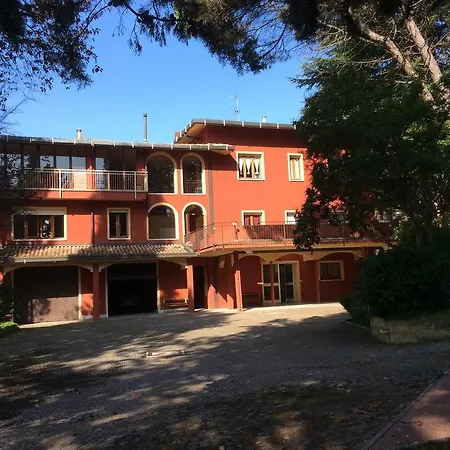 Guest house Agriturismo Mezzaluna Montalto Pavese